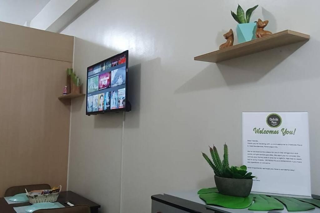 Cherolds Place Lovely 1 Bedroom Condo With Balcony Manila Kültér fotó